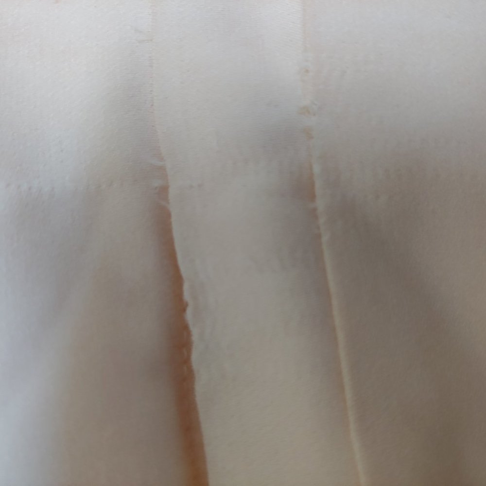 Alive & Olivia dress with pale pink on top and pleated bell sleeves size S - Picture 12 of 13